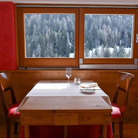 Locanda Orelli فندق مبيت وإفطار 4*