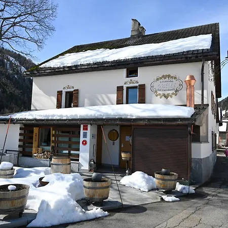 Locanda Orelli Nocleg ze śniadaniem 4*