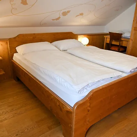 Locanda Orelli فندق مبيت وإفطار 4*