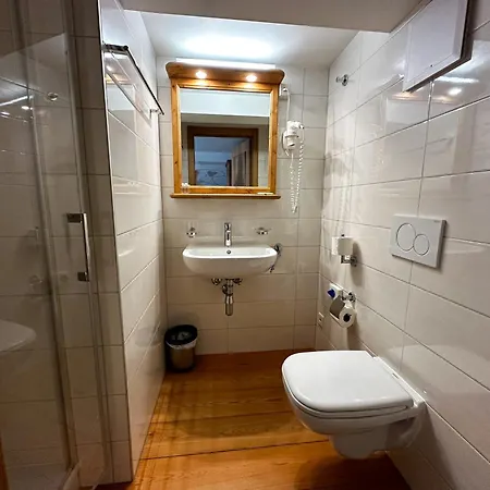 Nocleg ze śniadaniem Locanda Orelli 4*